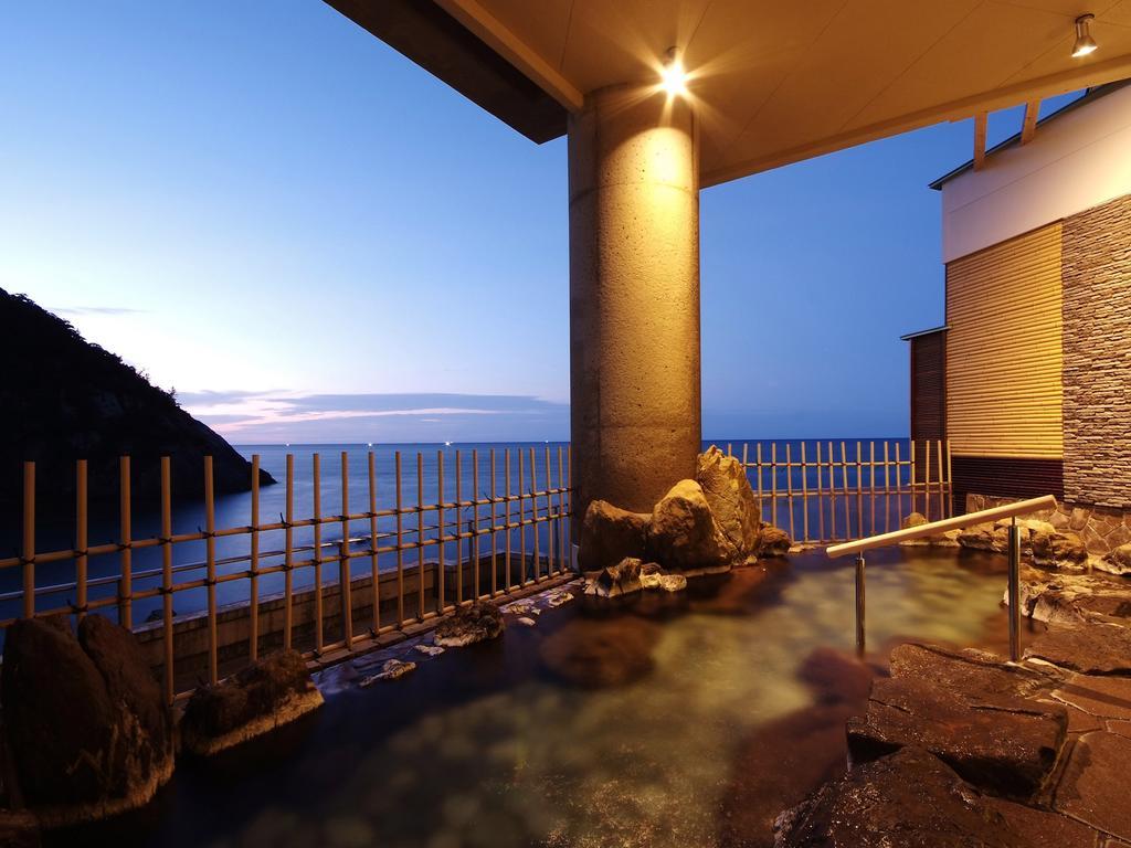 Hotel Kinparo Toyooka  Exterior photo